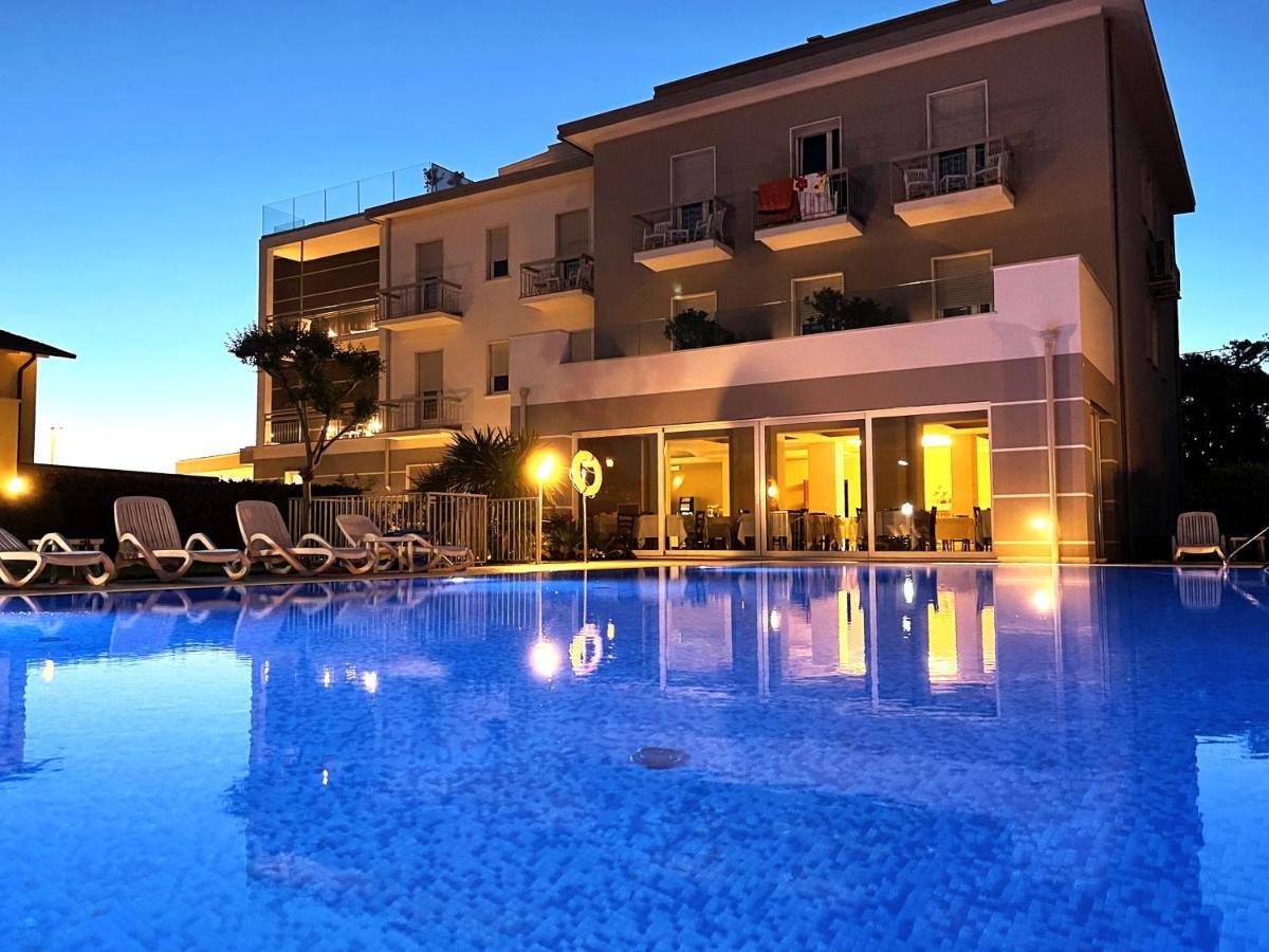 Hotel Paradiso Bardolino Exterior photo