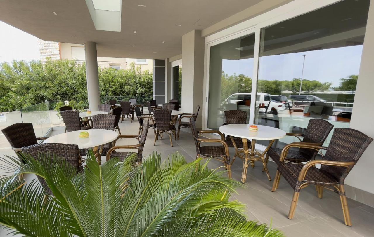 Hotel Paradiso Bardolino Exterior photo