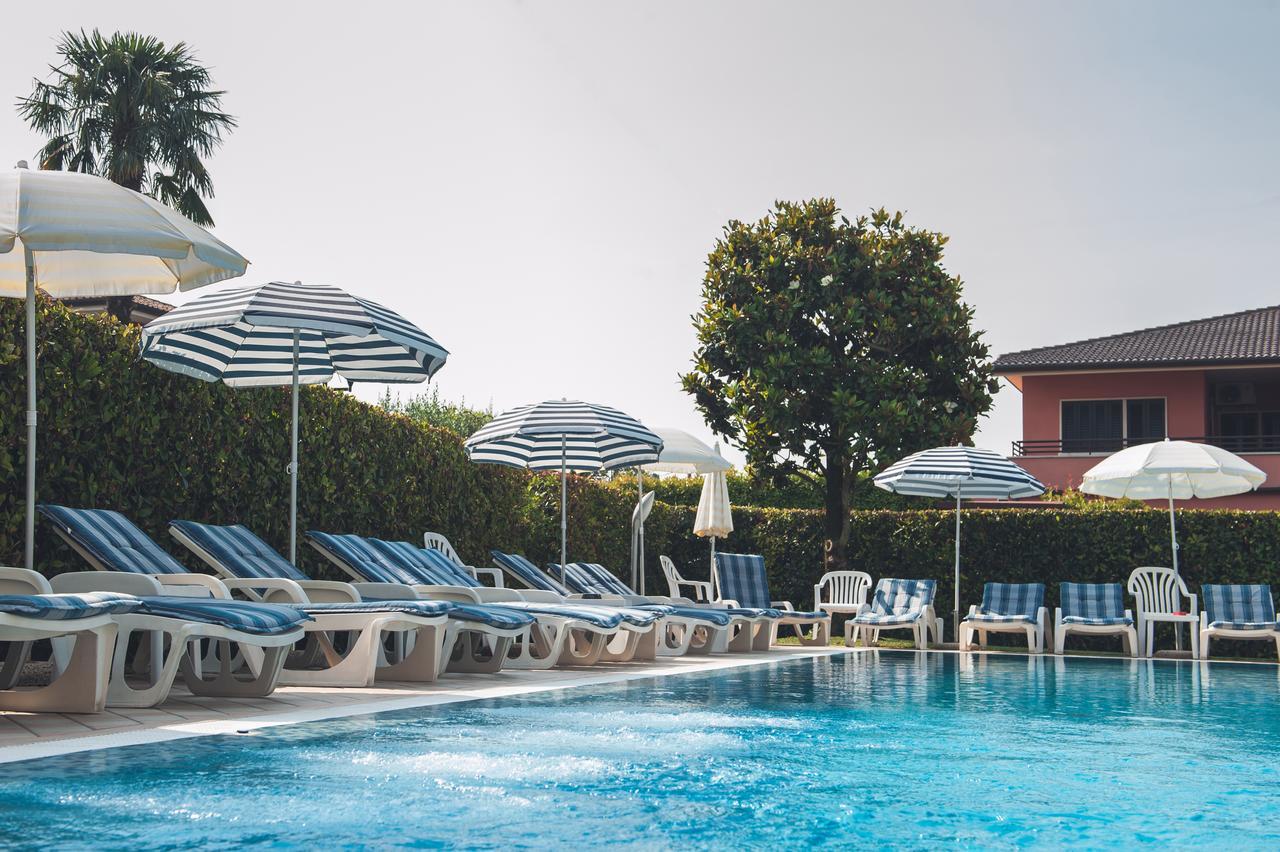Hotel Paradiso Bardolino Exterior photo
