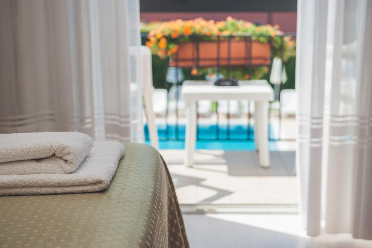 Hotel Paradiso Bardolino Exterior photo